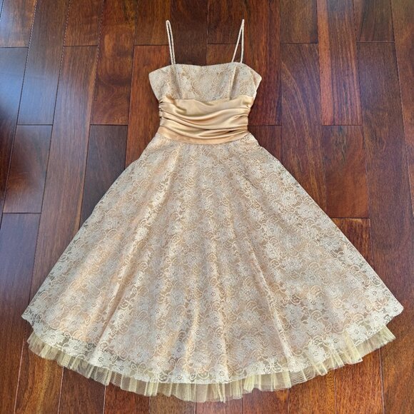 Vtg Masquerade Gold Cocktail Dress Gown Shimmer Lace Prom Y2K Fairy Size 5/6 - Picture 2 of 13